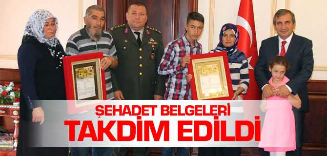 Şehit Mehmet Koçak'ın Ailesine Şehadet Belgesi Verildi
