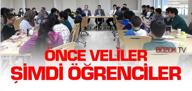 Önce Veliler Şimdi Öğrenciler